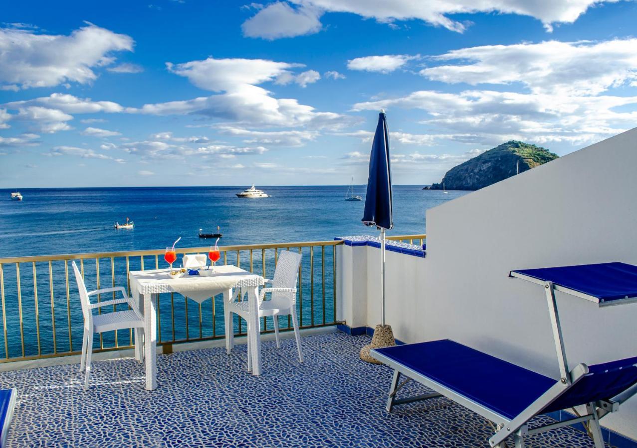 Hotel Regina Del Mare Barano dʼIschia Buitenkant foto