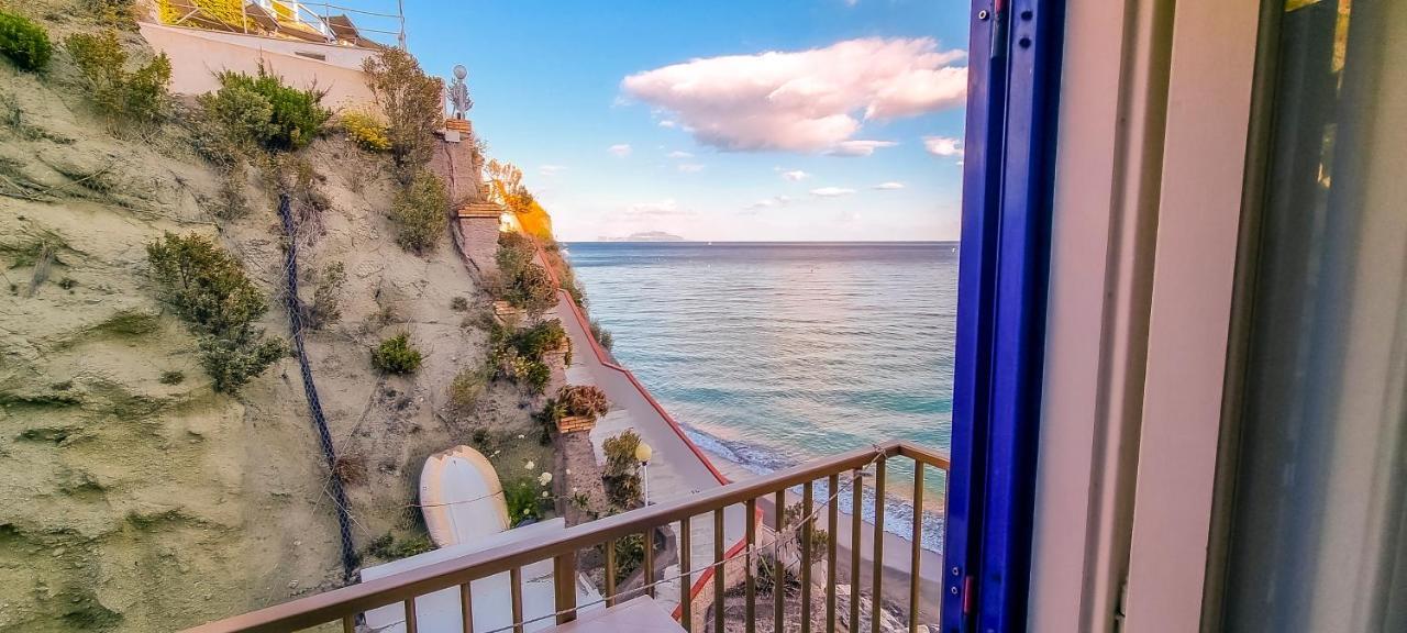Hotel Regina Del Mare Barano dʼIschia Buitenkant foto
