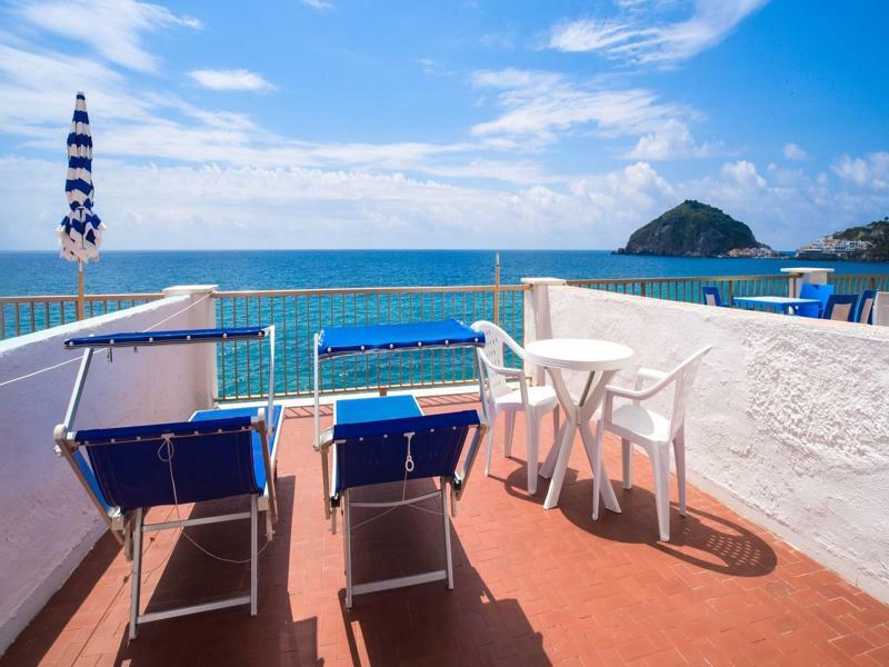 Hotel Regina Del Mare Barano dʼIschia Buitenkant foto